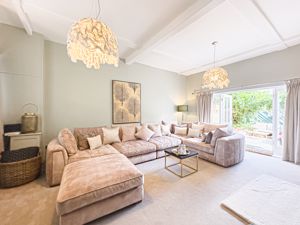 Photo 9- click for photo gallery